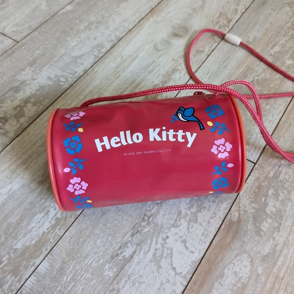 Vintage Hello Kitty bag - Picture 2 of 9